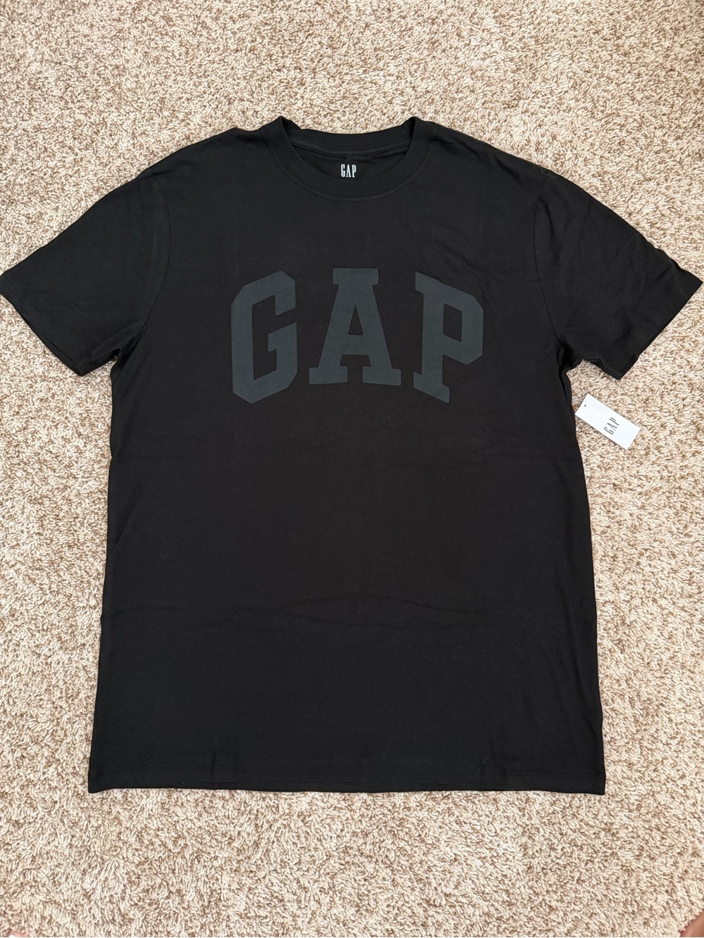 GAP Men’s Everyday Soft Black Logo Crewneck T-Shirt